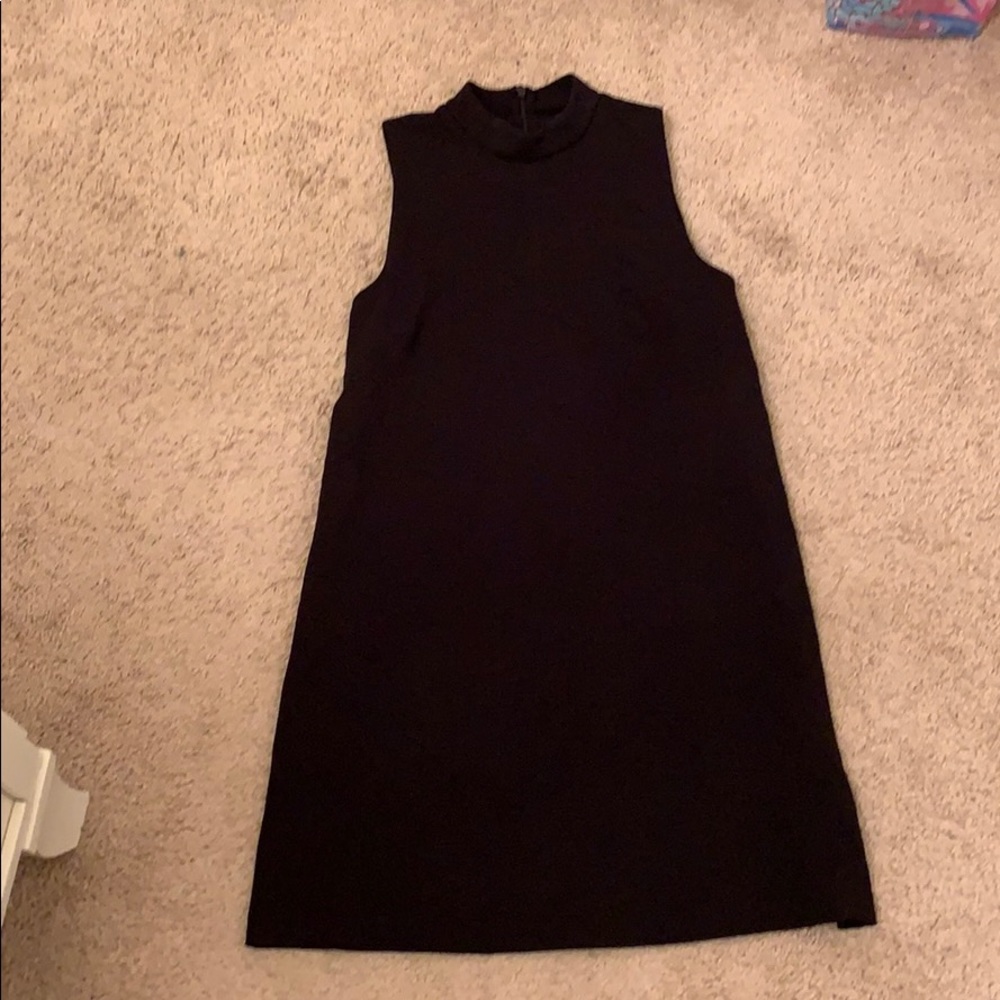 Mock neck basic black dress